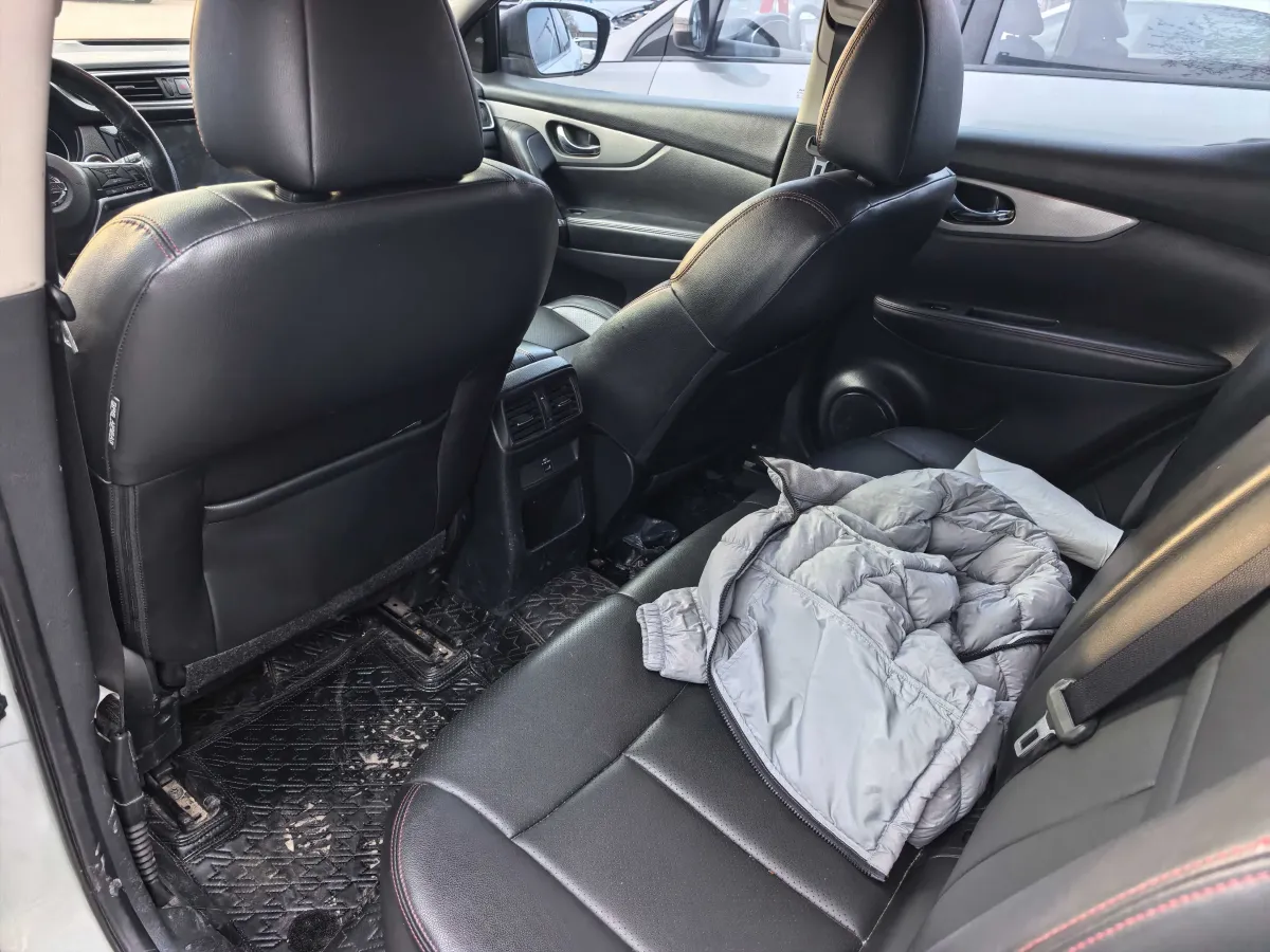 2021 Nissan Qashqai 2.0L 151HP L4 CVT,autocango,china used car exporter,china ev exporter,chinese used car exporter,chinese used ev exporter