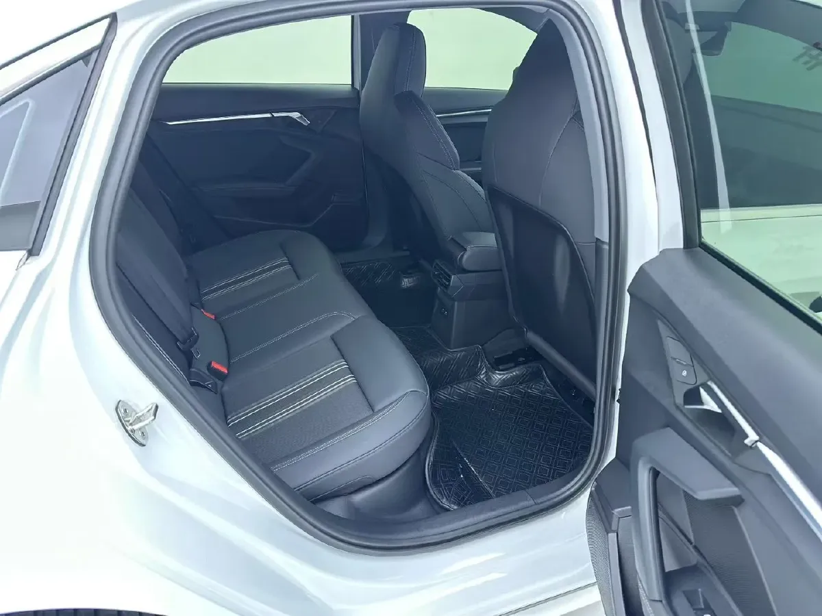 2021 Audi A3 1.4T 150HP L4 7DCT,autocango,china used car exporter,china ev exporter,chinese used car exporter,chinese used ev exporter