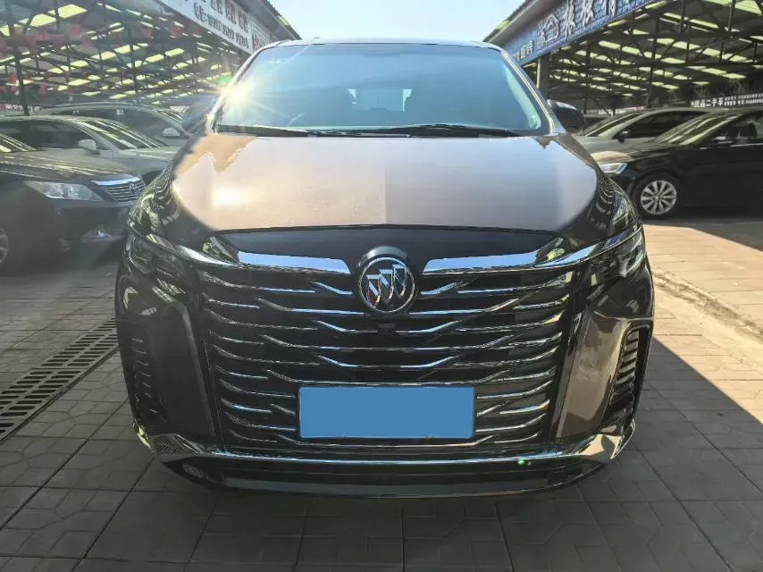 2023 Buick GL8 2.0T 237HP L4 9AT,autocango,china used car exporter,china ev exporter,chinese used car exporter,chinese used ev exporter