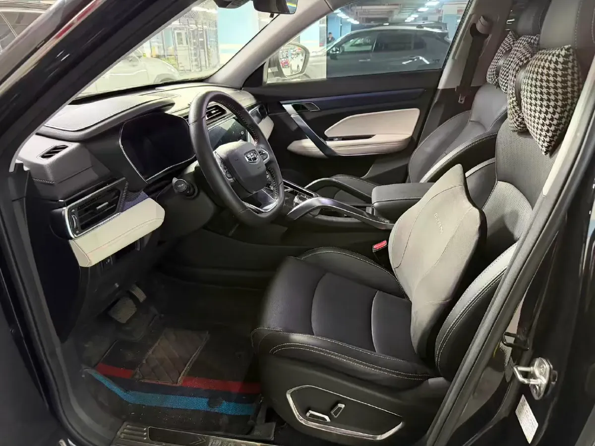 2022 Geely Azkarra 1.8T 184HP L4 7DCT,autocango,china used car exporter,china ev exporter,chinese used car exporter,chinese used ev exporter