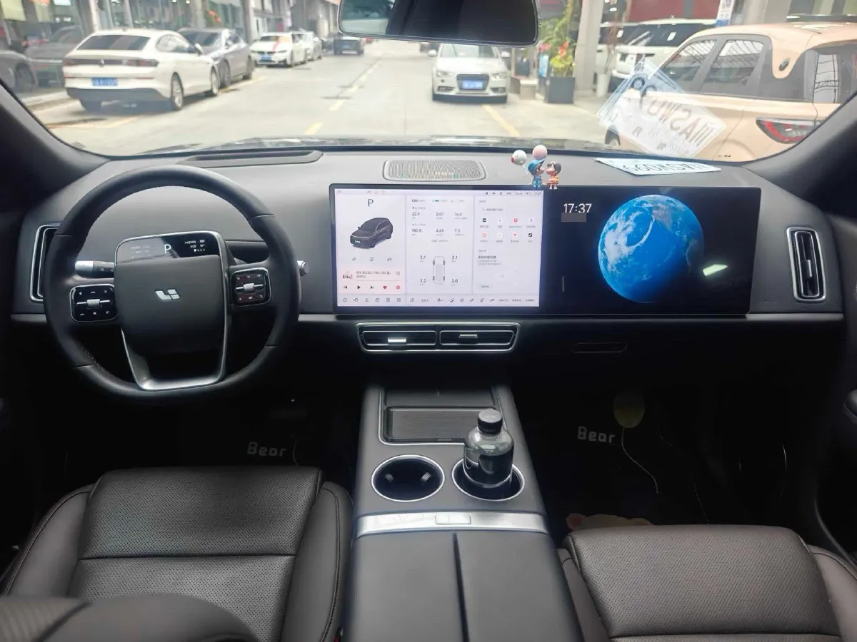 2023 Li L7 Range Extended 154HP REEV 40.9KWH,autocango,china used car exporter,china ev exporter,chinese used car exporter,chinese used ev exporter