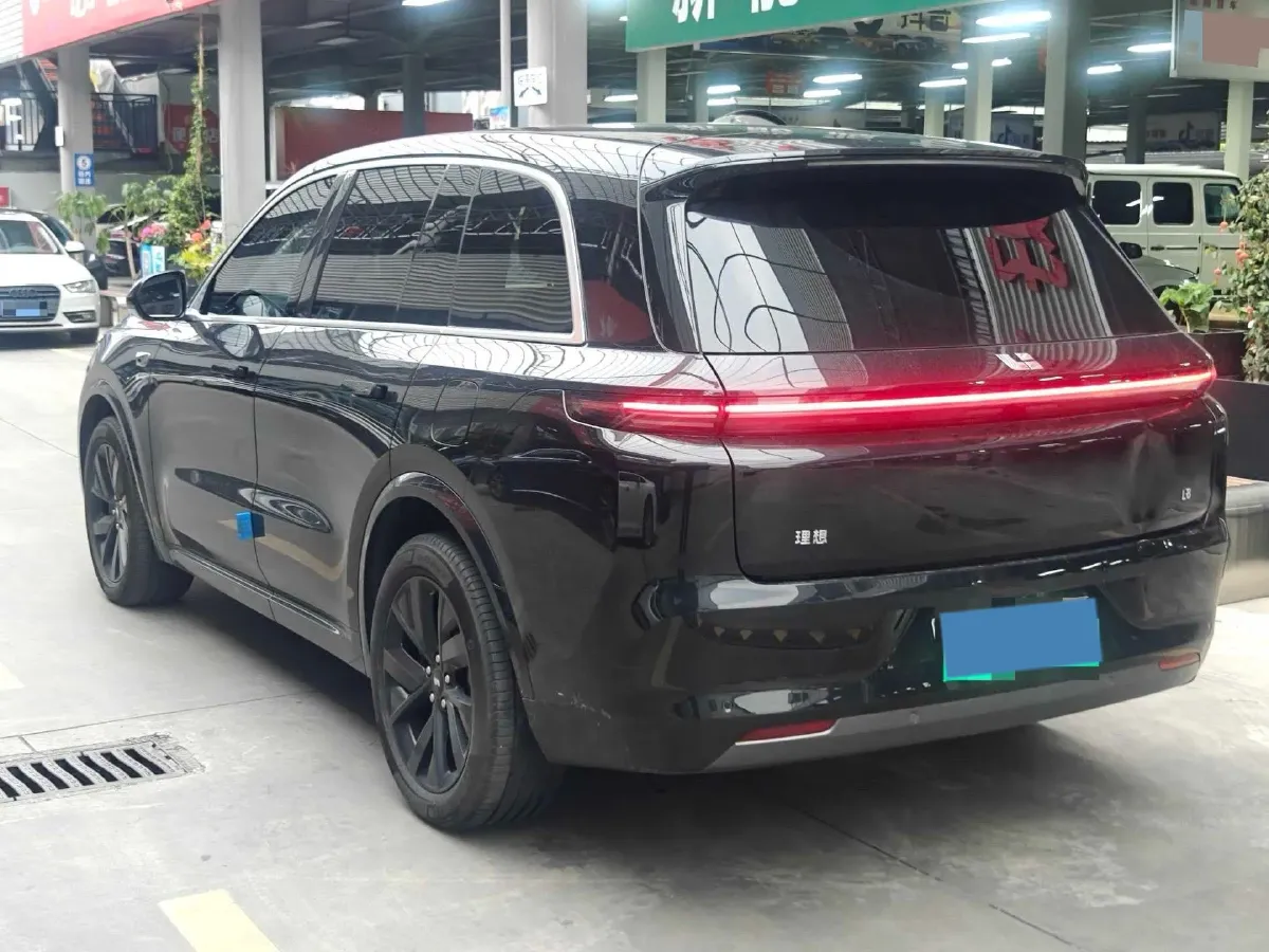 2023 Li L7 Range Extended 154HP REEV 40.9KWH,autocango,china used car exporter,china ev exporter,chinese used car exporter,chinese used ev exporter