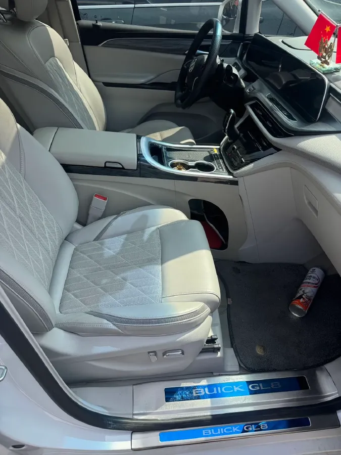2023 Buick GL8 2.0T 237HP L4 9AT,autocango,china used car exporter,china ev exporter,chinese used car exporter,chinese used ev exporter