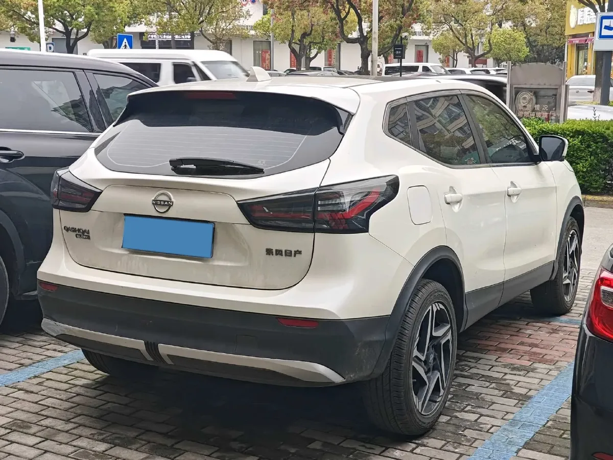 2025 Nissan Qashqai 2.0L 151HP L4 CVT,autocango,china used car exporter,china ev exporter,chinese used car exporter,chinese used ev exporter