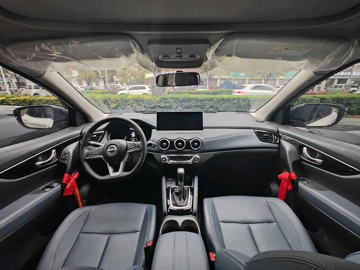 2025 Nissan Qashqai 2.0L 151HP L4 CVT,autocango,china used car exporter,china ev exporter,chinese used car exporter,chinese used ev exporter