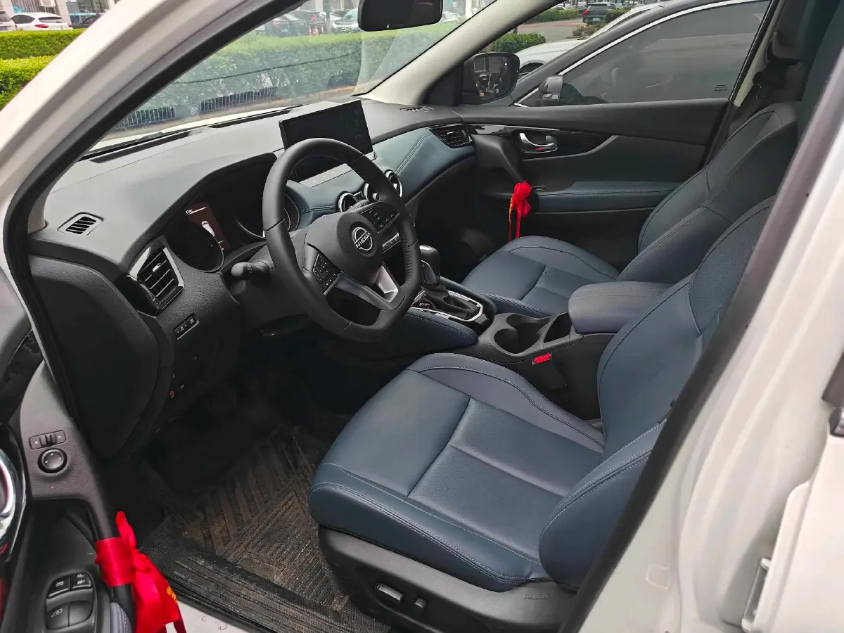 2025 Nissan Qashqai 2.0L 151HP L4 CVT,autocango,china used car exporter,china ev exporter,chinese used car exporter,chinese used ev exporter