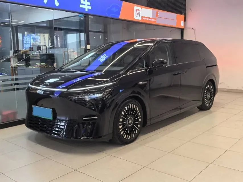 2025 Xpeng X9 BEV,autocango,china used car exporter,china ev exporter,chinese used car exporter,chinese used ev exporter