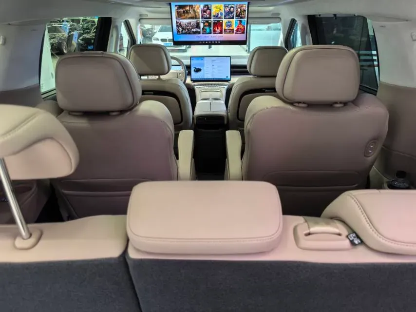 2025 Xpeng X9 BEV,autocango,china used car exporter,china ev exporter,chinese used car exporter,chinese used ev exporter