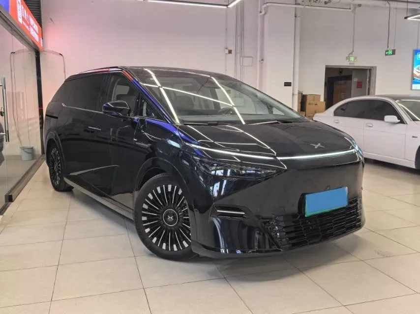 2025 Xpeng X9 BEV,autocango,china used car exporter,china ev exporter,chinese used car exporter,chinese used ev exporter