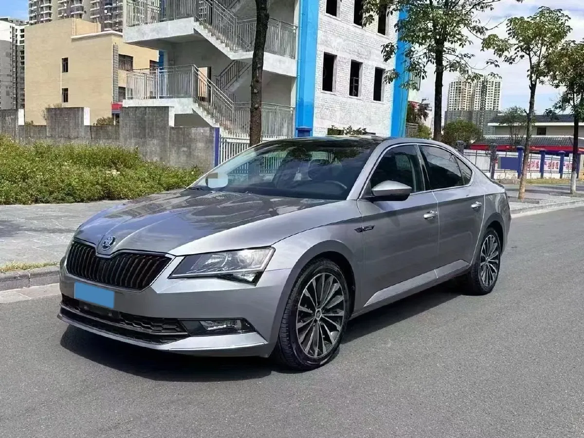 2018 Nissan Terra 2.5L 184HP L4 7AT,autocango,china used car exporter,china ev exporter,chinese used car exporter,chinese used ev exporter