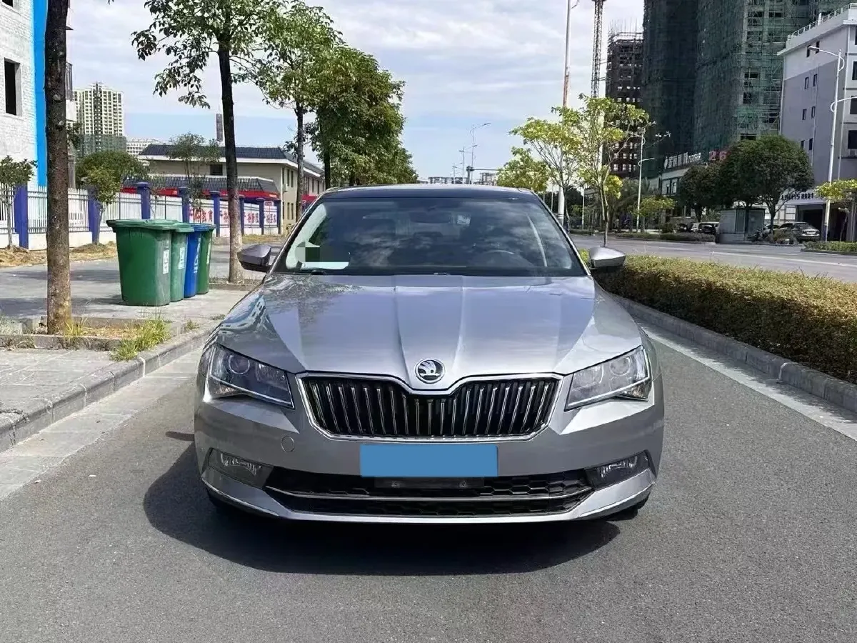 2018 Nissan Terra 2.5L 184HP L4 7AT,autocango,china used car exporter,china ev exporter,chinese used car exporter,chinese used ev exporter