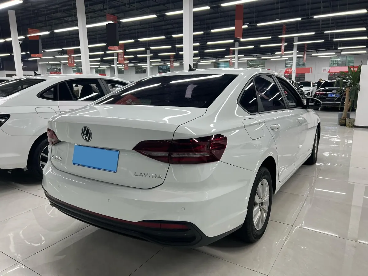 2023 Volkswagen Lavida 1.5L 113HP L4 6AT,autocango,china used car exporter,china ev exporter,chinese used car exporter,chinese used ev exporter