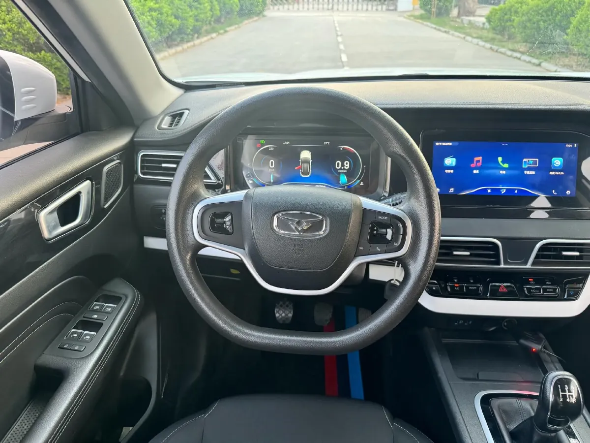 2020 KaiYi XuanJie 1.5L 116HP L4 5MT,autocango,china used car exporter,china ev exporter,chinese used car exporter,chinese used ev exporter