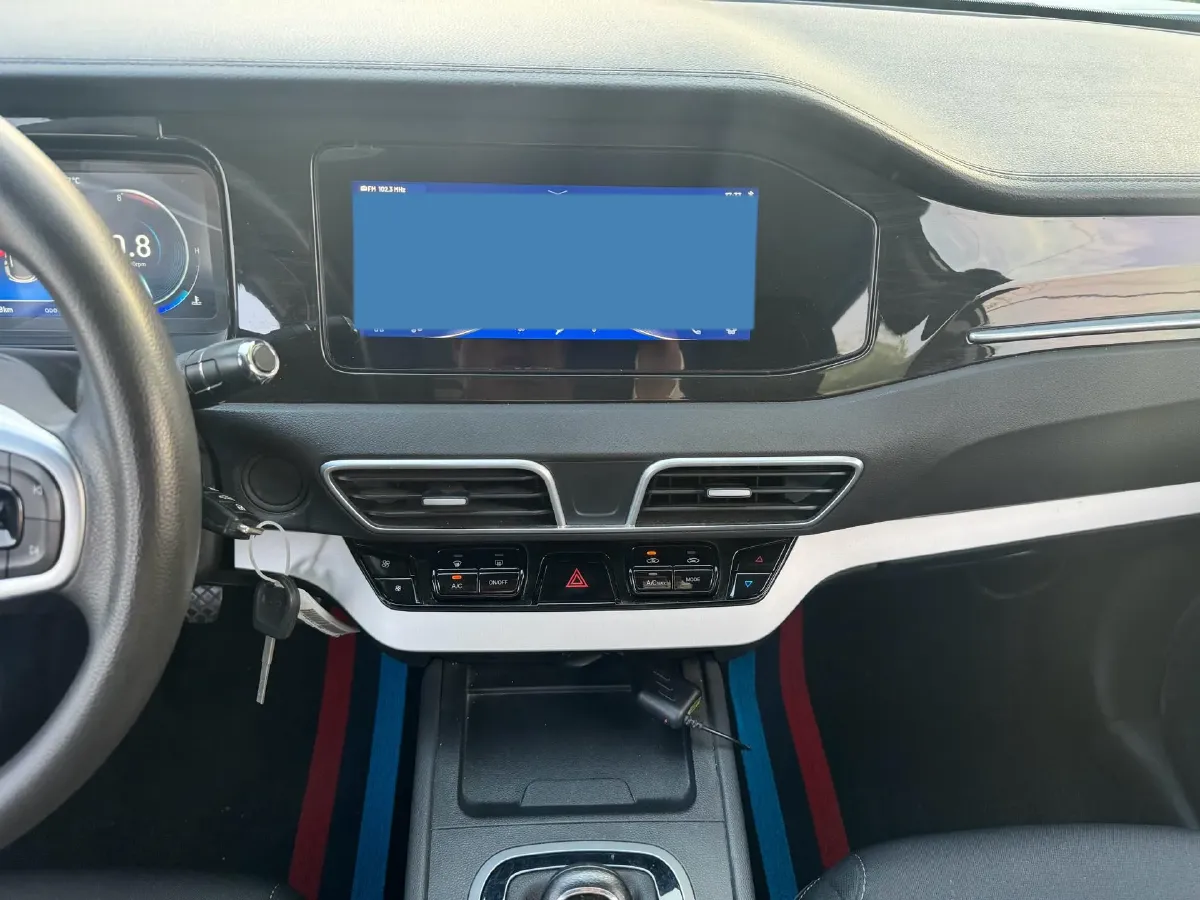 2020 KaiYi XuanJie 1.5L 116HP L4 5MT,autocango,china used car exporter,china ev exporter,chinese used car exporter,chinese used ev exporter