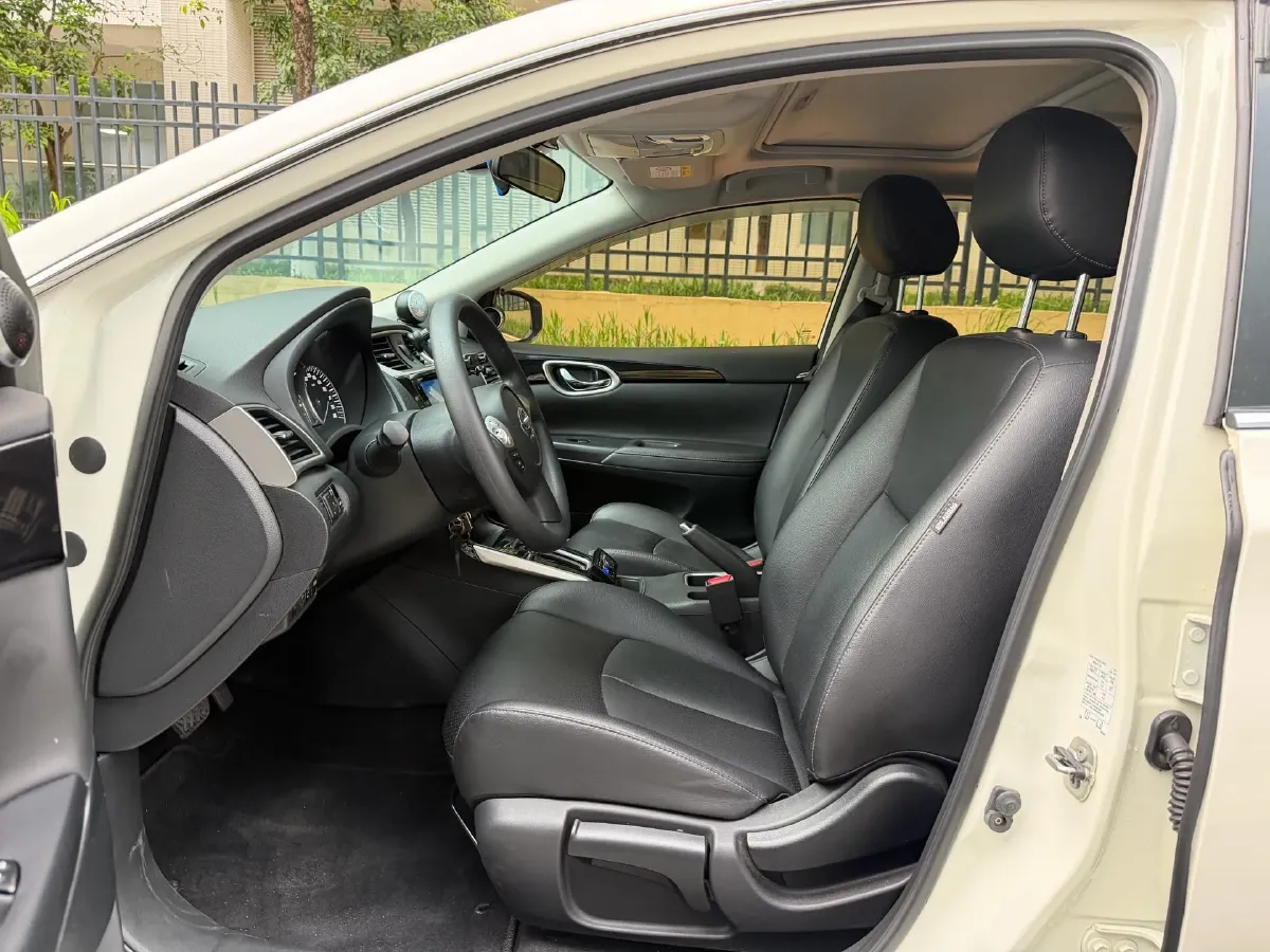 2022 Nissan Sylphy 1.6L 122HP L4 CVT,autocango,china used car exporter,china ev exporter,chinese used car exporter,chinese used ev exporter