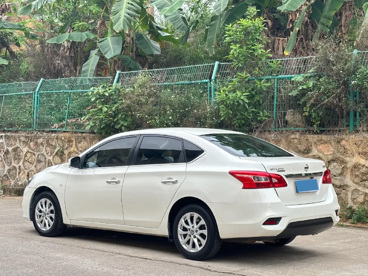 2022 Nissan Sylphy 1.6L 122HP L4 CVT,autocango,china used car exporter,china ev exporter,chinese used car exporter,chinese used ev exporter