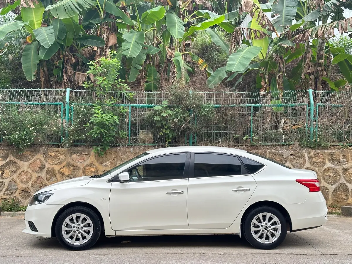 2022 Nissan Sylphy 1.6L 122HP L4 CVT,autocango,china used car exporter,china ev exporter,chinese used car exporter,chinese used ev exporter