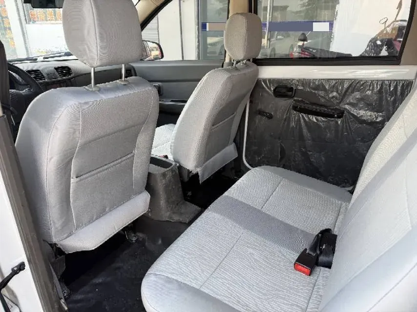 2021 WuLing RongGuang New Truck 1.5L 99HP L4 5MT,autocango,china used car exporter,china ev exporter,chinese used car exporter,chinese used ev exporter