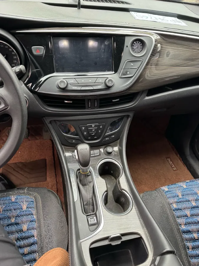 2020 Buick EnvisionPlus 1.5T 169HP L4 7DCT,autocango,china used car exporter,china ev exporter,chinese used car exporter,chinese used ev exporter