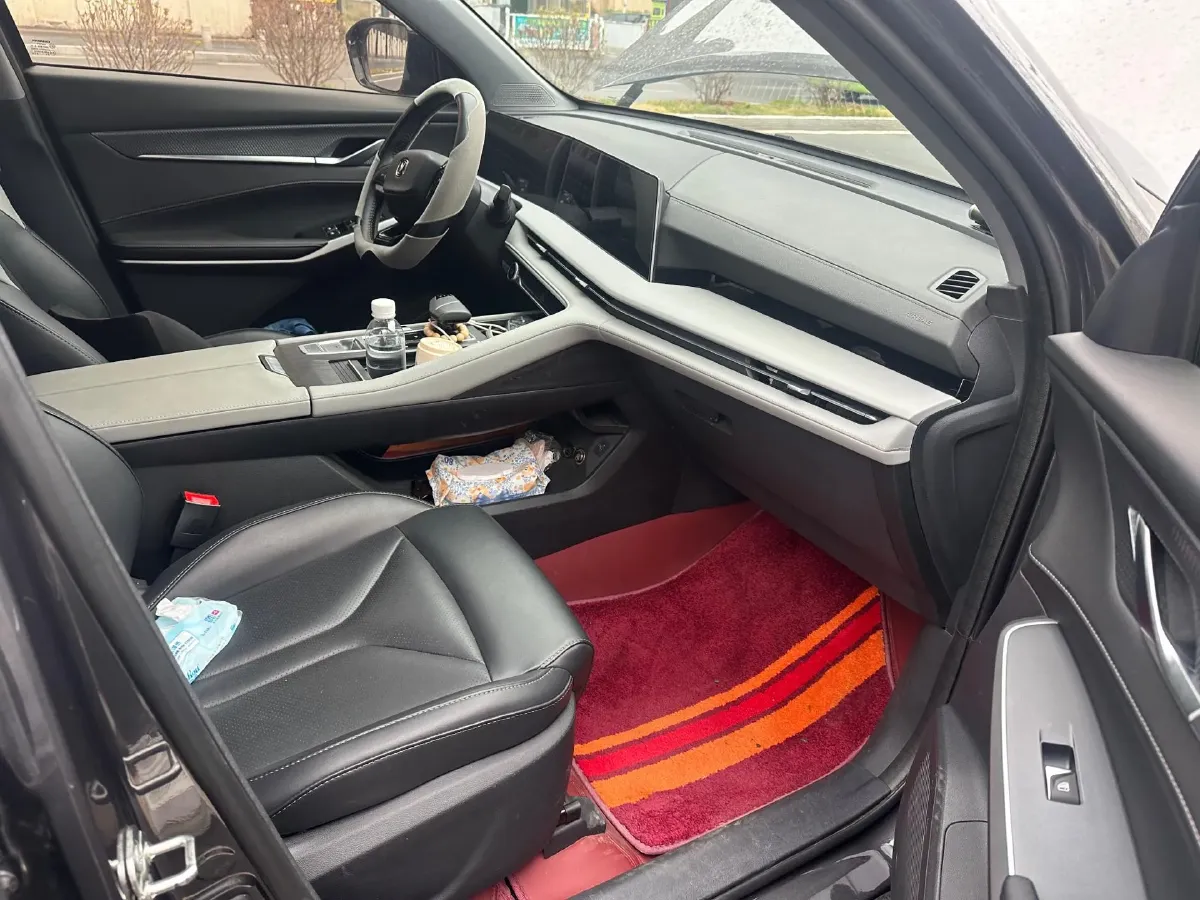 2024 ChangAn CS75 Plus 1.5T 188HP L4 8AT,autocango,china used car exporter,china ev exporter,chinese used car exporter,chinese used ev exporter