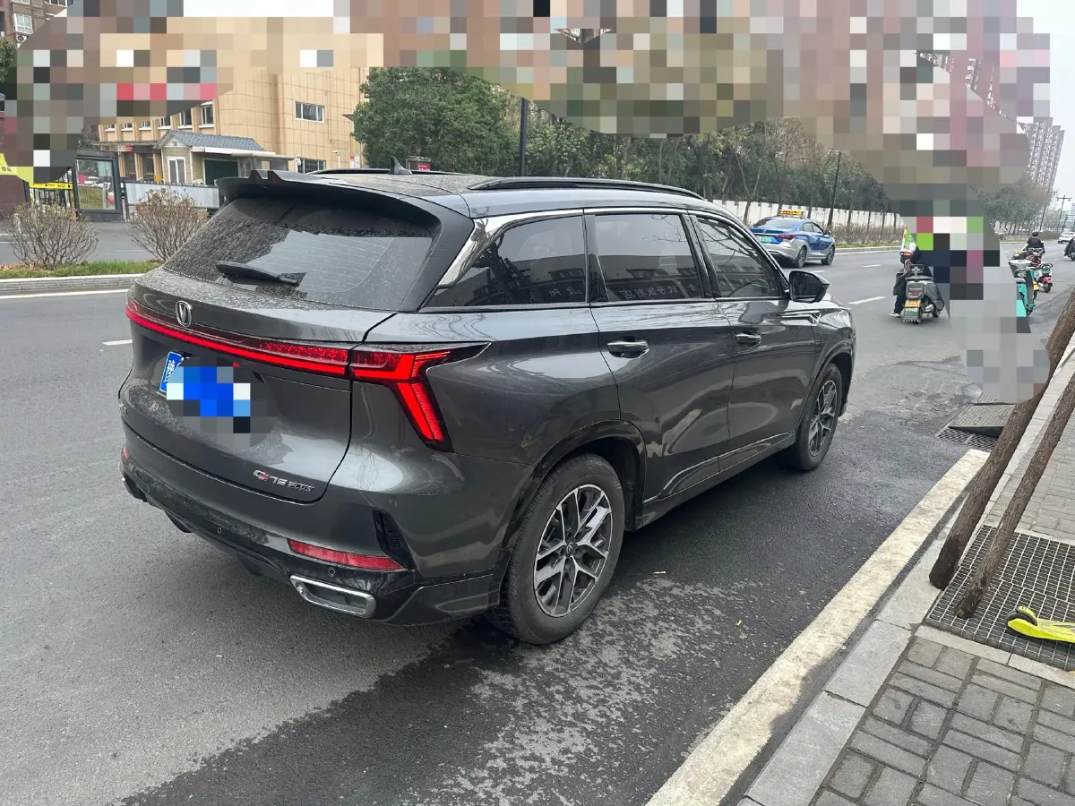 2024 ChangAn CS75 Plus 1.5T 188HP L4 8AT,autocango,china used car exporter,china ev exporter,chinese used car exporter,chinese used ev exporter
