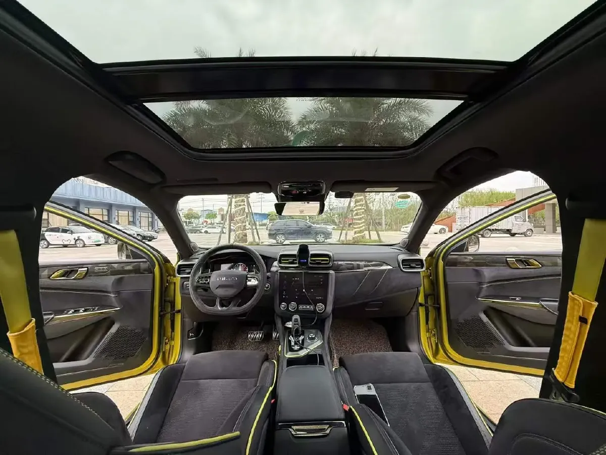 2019 LYNK&CO 03 2.0T 254HP L4 8AT,autocango,china used car exporter,china ev exporter,chinese used car exporter,chinese used ev exporter