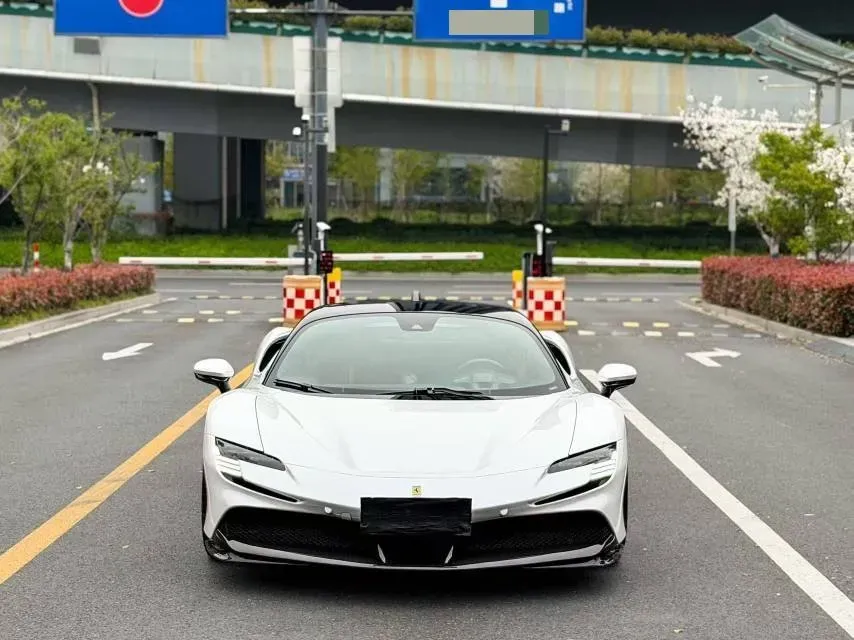 2020 Ferrari SF90 3.9T 781HP V8 8DCT PHEV 7.9KWH,autocango,china used car exporter,china ev exporter,chinese used car exporter,chinese used ev exporter