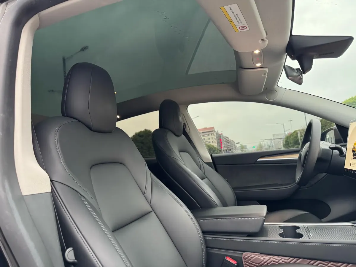 2022 Tesla Model Y BEV 60KWH,autocango,china used car exporter,china ev exporter,chinese used car exporter,chinese used ev exporter