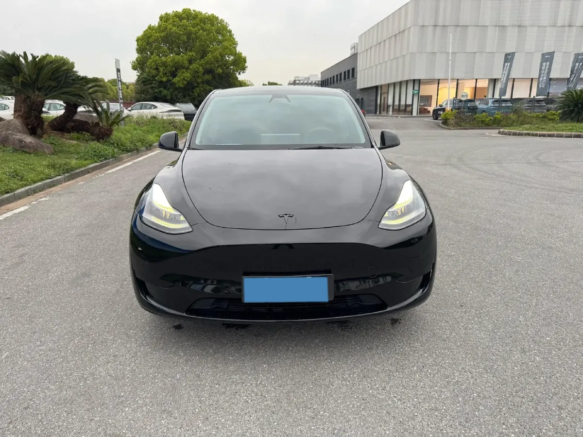 2022 Tesla Model Y BEV 60KWH,autocango,china used car exporter,china ev exporter,chinese used car exporter,chinese used ev exporter