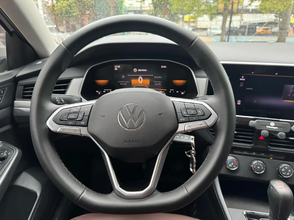 2023 Volkswagen Bora 1.2T 116HP L4 7DCT,autocango,china used car exporter,china ev exporter,chinese used car exporter,chinese used ev exporter