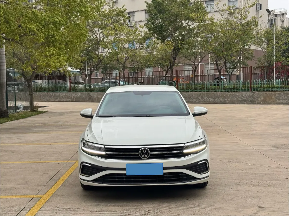 2023 Volkswagen Bora 1.2T 116HP L4 7DCT,autocango,china used car exporter,china ev exporter,chinese used car exporter,chinese used ev exporter
