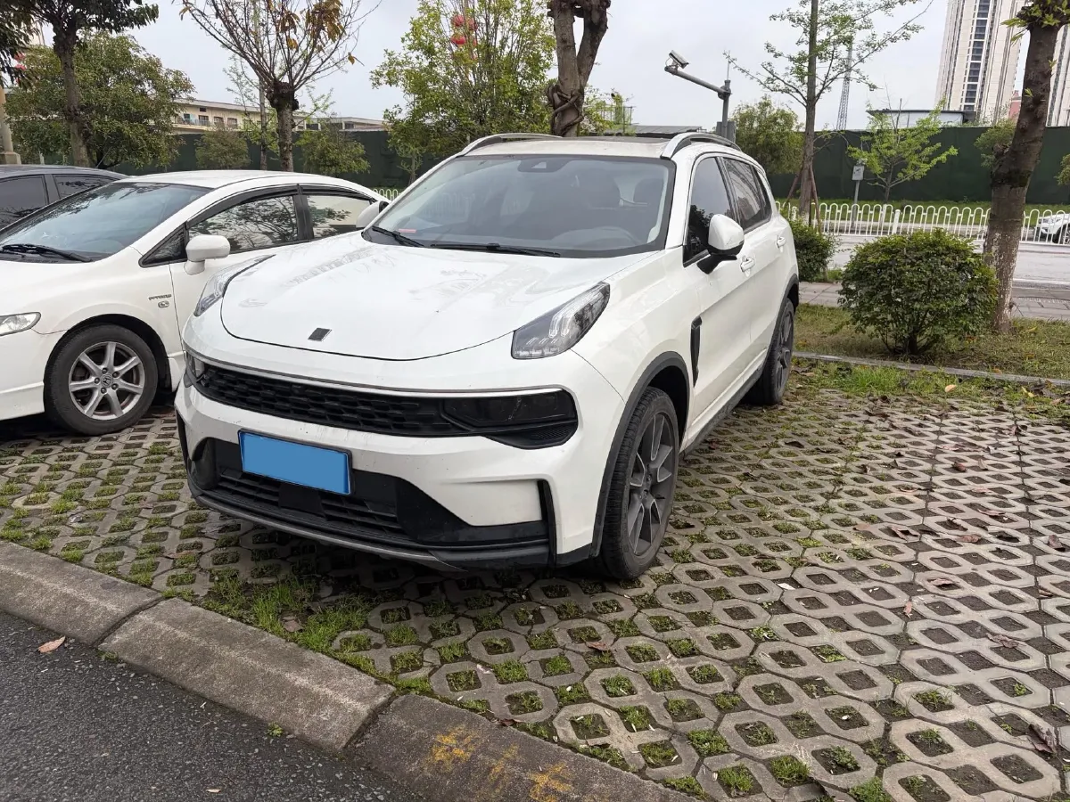 2021 LYNK&CO 01 2.0T 218HP L4 8AT,autocango,china used car exporter,china ev exporter,chinese used car exporter,chinese used ev exporter