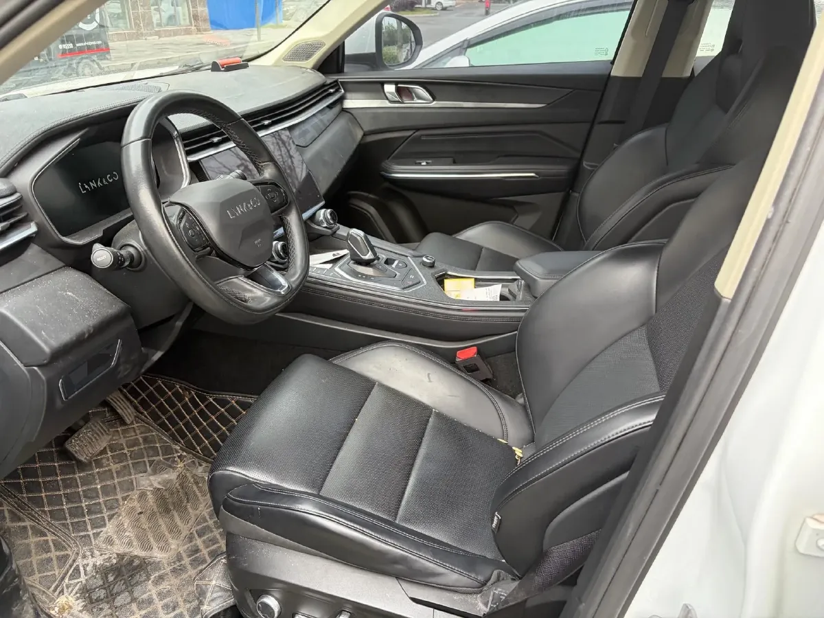 2021 LYNK&CO 01 2.0T 218HP L4 8AT,autocango,china used car exporter,china ev exporter,chinese used car exporter,chinese used ev exporter