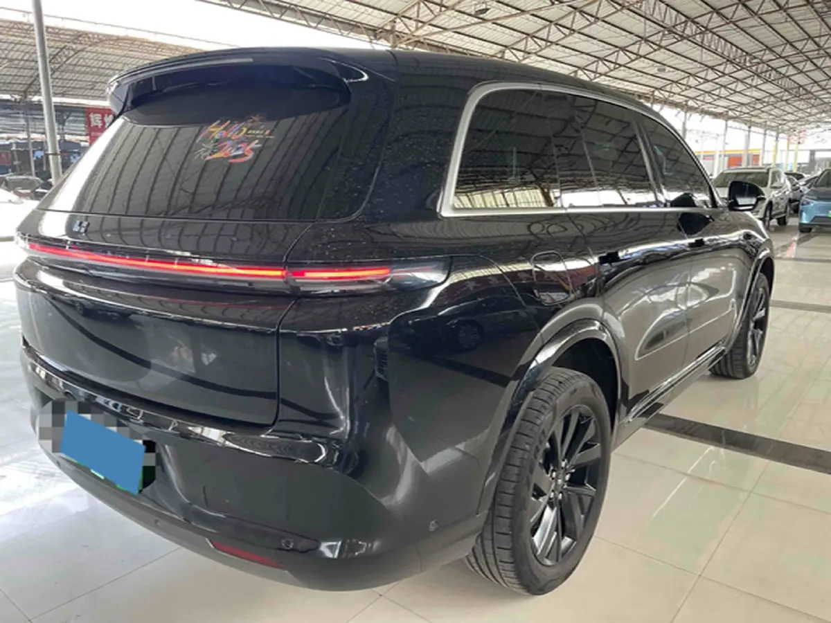 2024 Ford Bronco 2.3T 275HP L4 10AT,autocango,china used car exporter,china ev exporter,chinese used car exporter,chinese used ev exporter