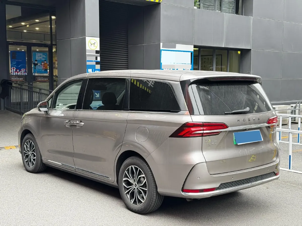 2025 Roewe iMAX8 1.5T 150HP L4 1DHT PHEV 24.7KWH,autocango,china used car exporter,china ev exporter,chinese used car exporter,chinese used ev exporter