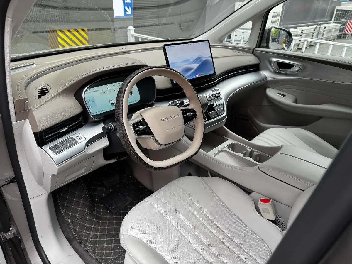 2025 Roewe iMAX8 1.5T 150HP L4 1DHT PHEV 24.7KWH,autocango,china used car exporter,china ev exporter,chinese used car exporter,chinese used ev exporter