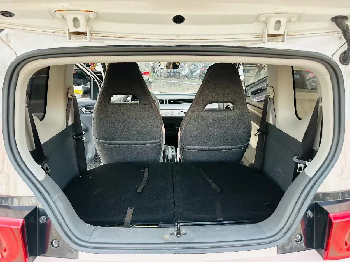 2021 WuLing HongGuang MINI EV BEV 9.3KWH,autocango,china used car exporter,china ev exporter,chinese used car exporter,chinese used ev exporter