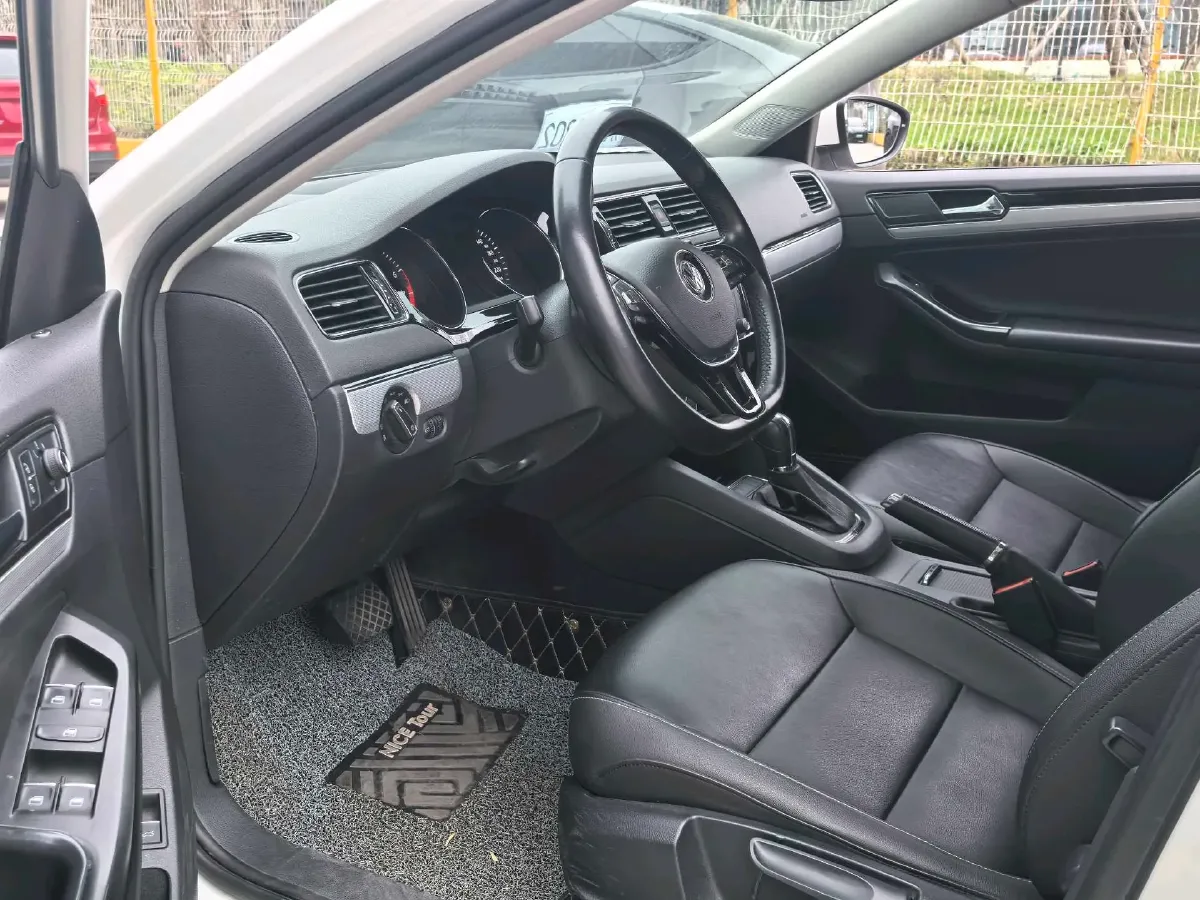 2018 Volkswagen Sagitar 1.2T 110HP L4 7DCT,autocango,china used car exporter,china ev exporter,chinese used car exporter,chinese used ev exporter