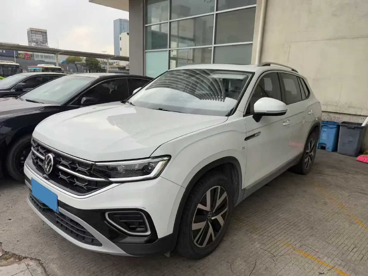 2023 Volkswagen Tayron 2.0T 186HP L4 7DCT,autocango,china used car exporter,china ev exporter,chinese used car exporter,chinese used ev exporter