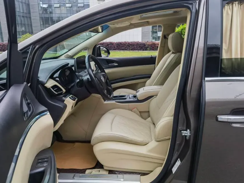 2023 Buick GL8 2.0T 237HP L4 9AT,autocango,china used car exporter,china ev exporter,chinese used car exporter,chinese used ev exporter