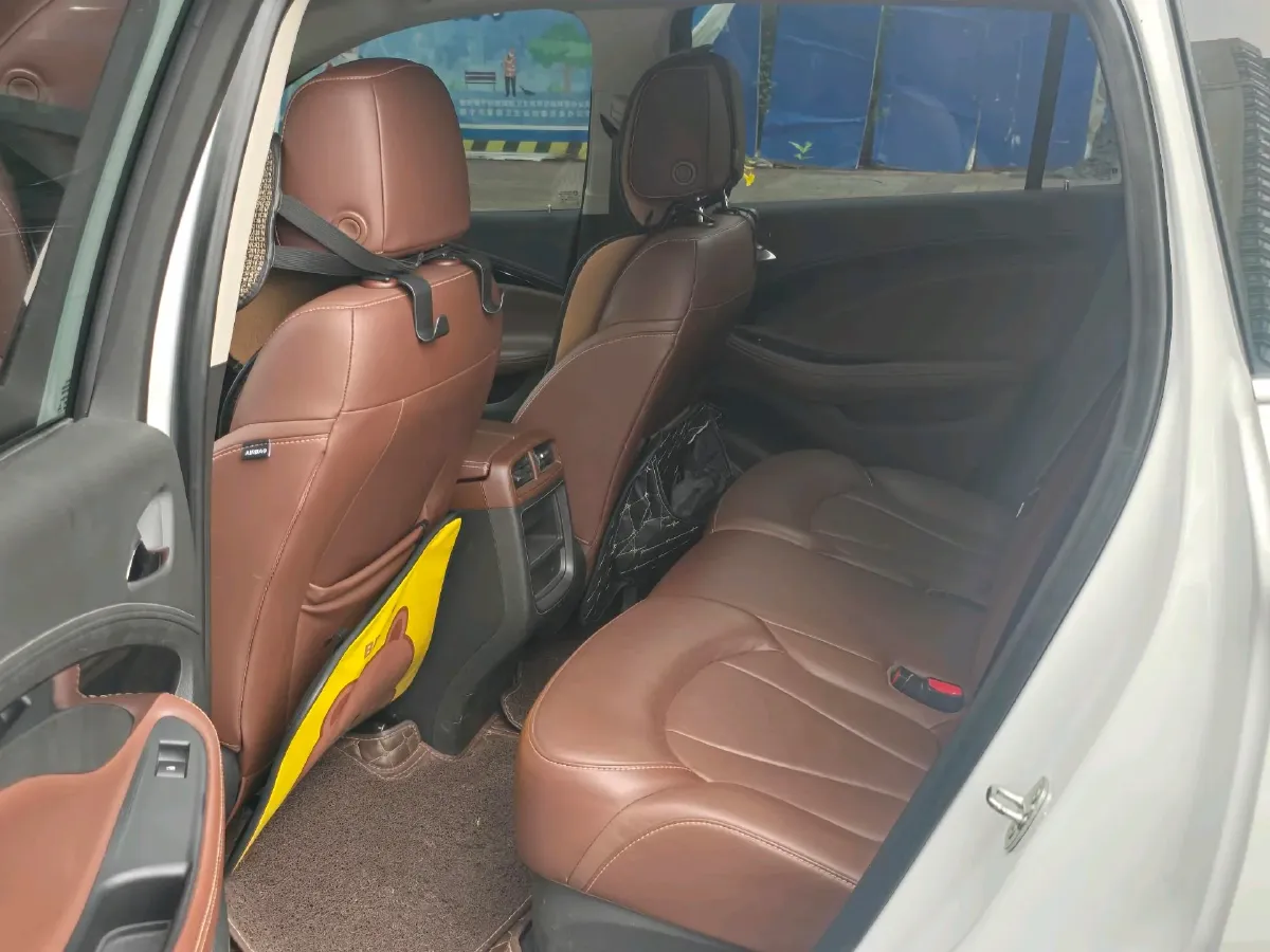 2021 Buick EnvisionPlus 1.5T 169HP L4 7DCT,autocango,china used car exporter,china ev exporter,chinese used car exporter,chinese used ev exporter