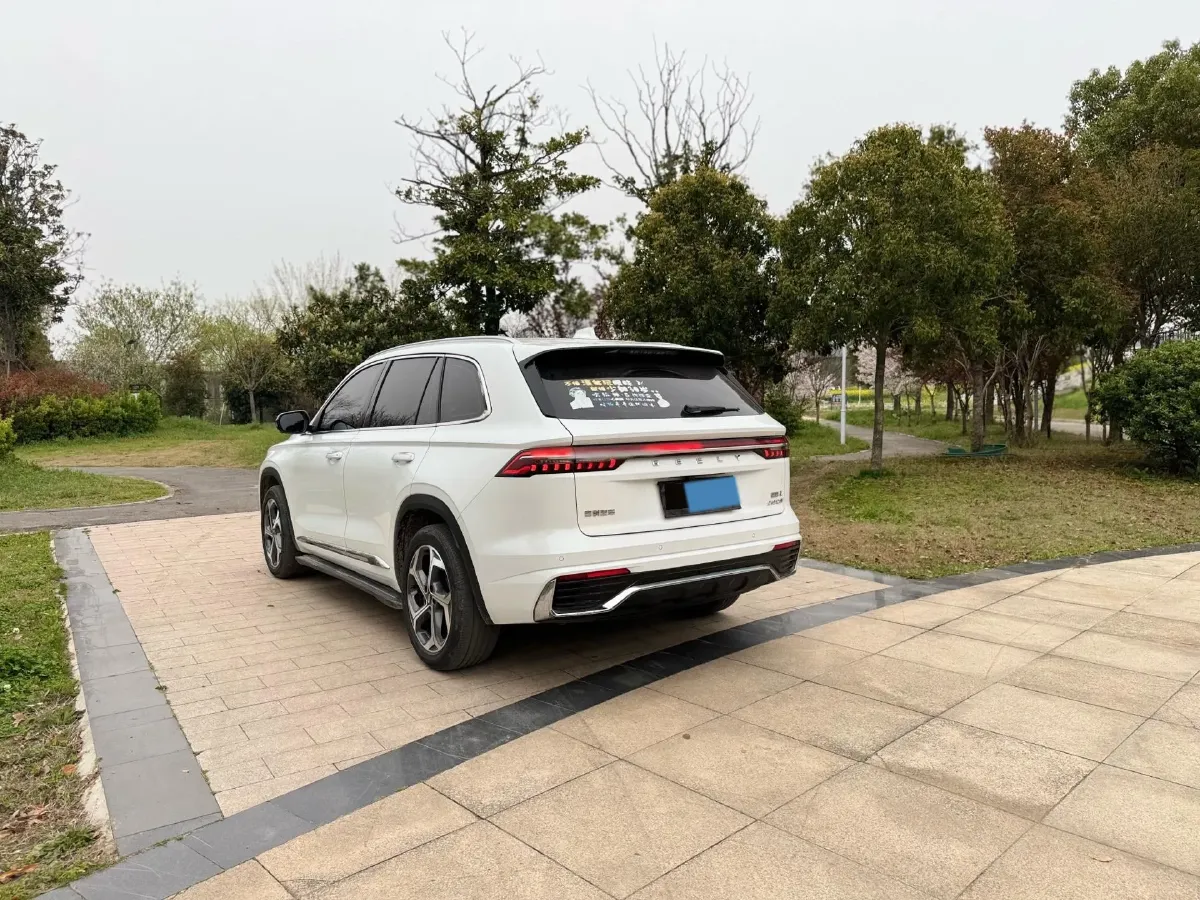 2021 Geely Monjaro 2.0T 218HP L4 7DCT,autocango,china used car exporter,china ev exporter,chinese used car exporter,chinese used ev exporter
