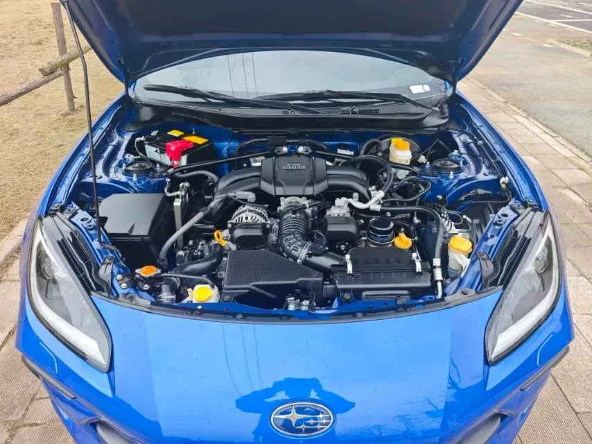 2022 Subaru BRZ 2.4L 234HP H4 6MT,autocango,china used car exporter,china ev exporter,chinese used car exporter,chinese used ev exporter