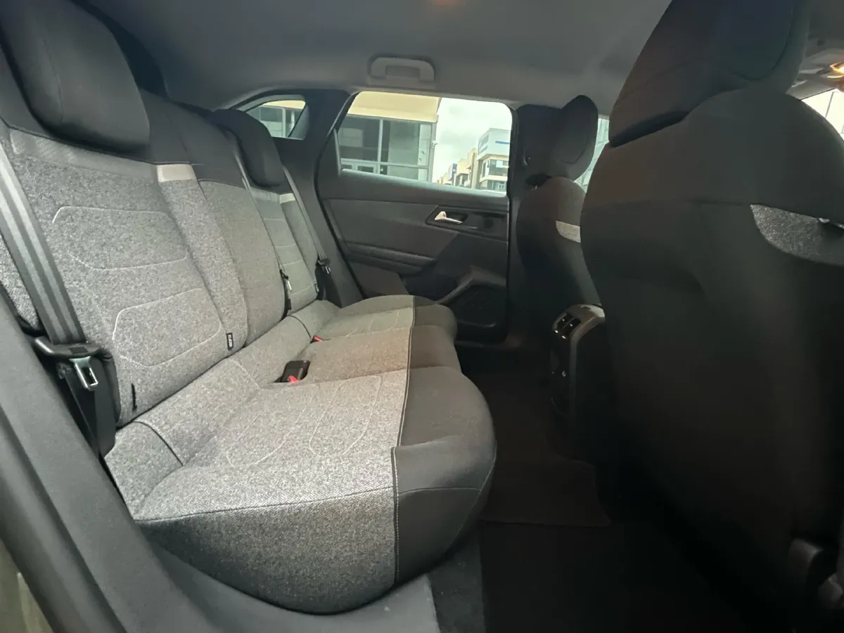 2023 JMC FuShun 2.0T 146HP L4 8AT,autocango,china used car exporter,china ev exporter,chinese used car exporter,chinese used ev exporter