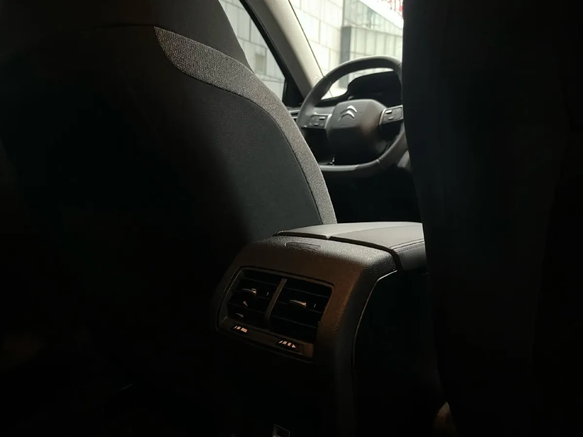 2023 JMC FuShun 2.0T 146HP L4 8AT,autocango,china used car exporter,china ev exporter,chinese used car exporter,chinese used ev exporter