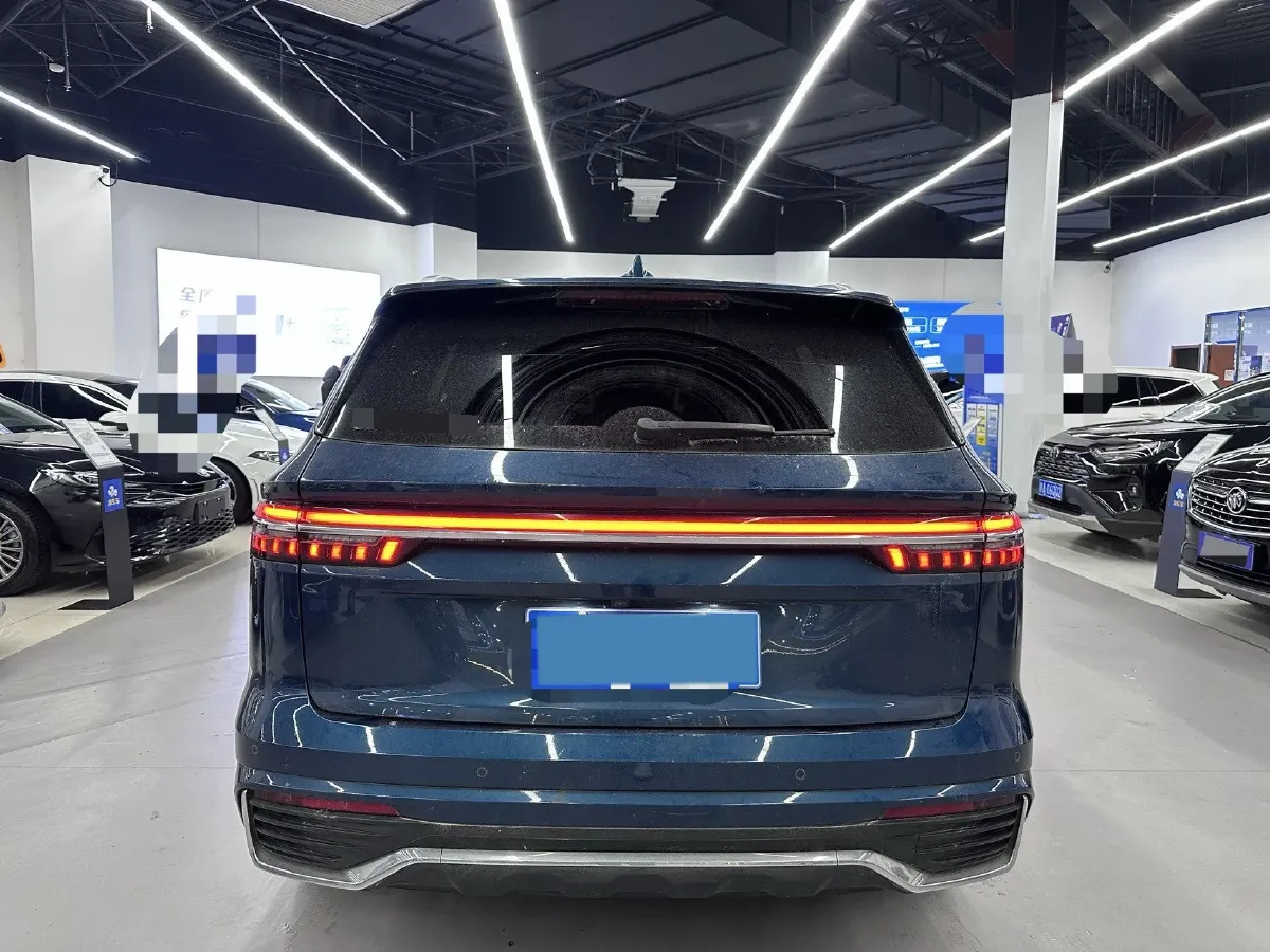 2021 Geely Monjaro 2.0T 218HP L4 7DCT,autocango,china used car exporter,china ev exporter,chinese used car exporter,chinese used ev exporter