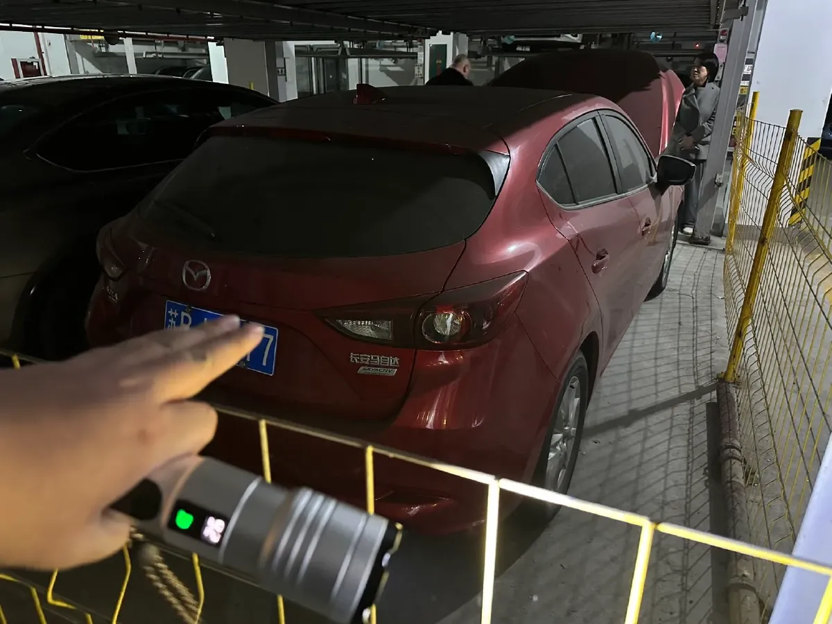 2017 Mazda 3 Axela 1.5L 117HP L4 6AT,autocango,china used car exporter,china ev exporter,chinese used car exporter,chinese used ev exporter