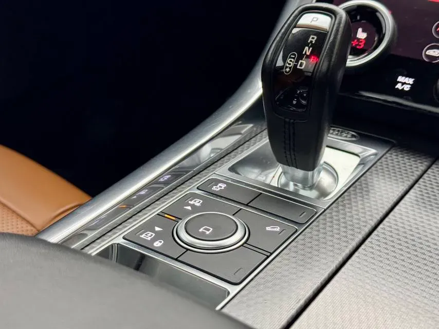 2018 Land Rover Range Rover Sport 3.0T 340HP V6 8AT,autocango,china used car exporter,china ev exporter,chinese used car exporter,chinese used ev exporter