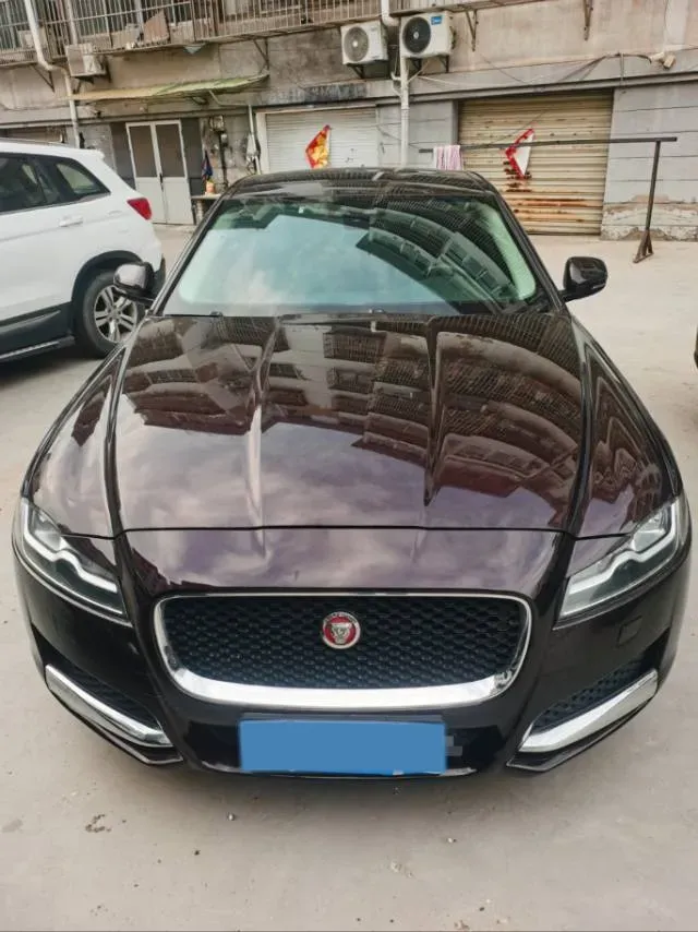 2018 Mercedes-Benz E Class 2.0T 184HP L4 9AT,autocango,china used car exporter,china ev exporter,chinese used car exporter,chinese used ev exporter