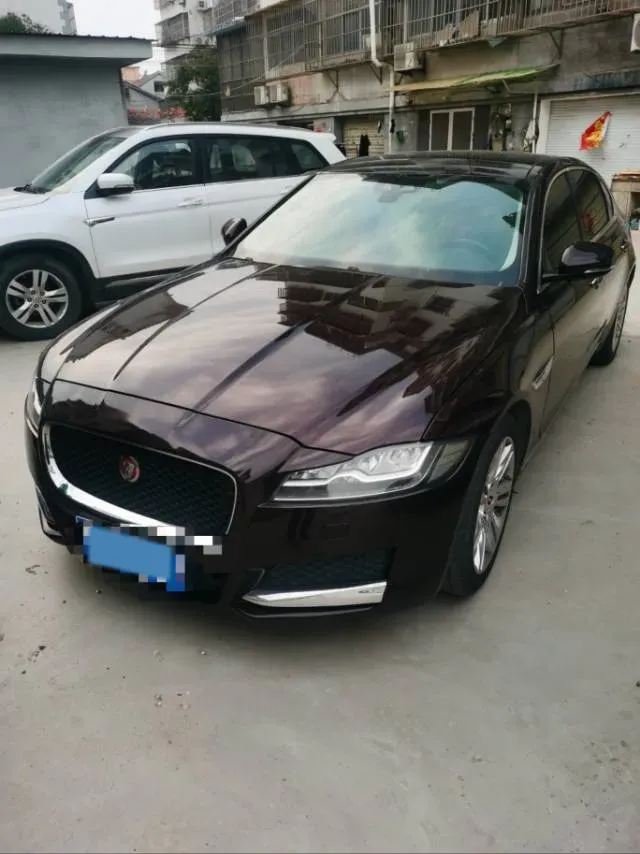 2018 Mercedes-Benz E Class 2.0T 184HP L4 9AT,autocango,china used car exporter,china ev exporter,chinese used car exporter,chinese used ev exporter